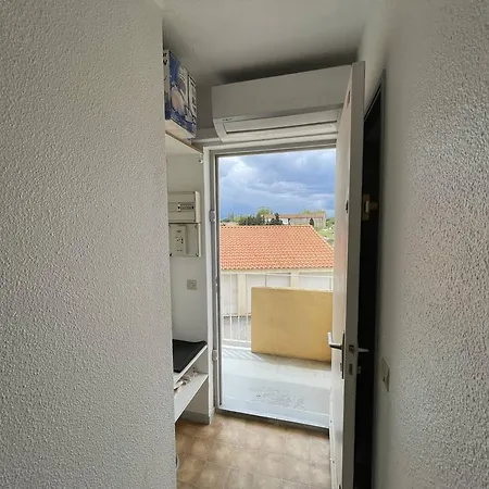 T2 Port St Cyprien Piscine, Clim, Parking, Animaux Ok - Fr-1-106-39 Lejlighed *