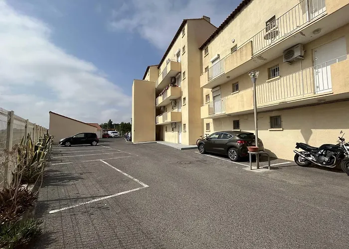 T2 Port St Cyprien Piscine, Clim, Parking, Animaux Ok - Fr-1-106-39 * Saint-Cyprien (Pyrenees-Orientales)